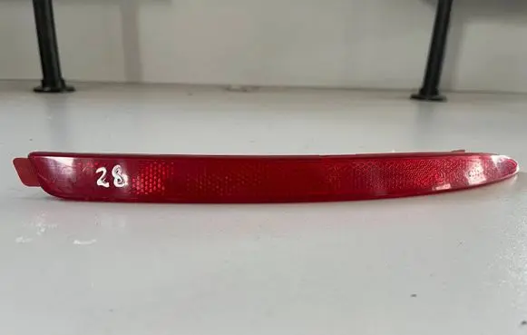 Skoda Octavia Mk2 (1Z) Rear tail light reflector 1Z0945106A
