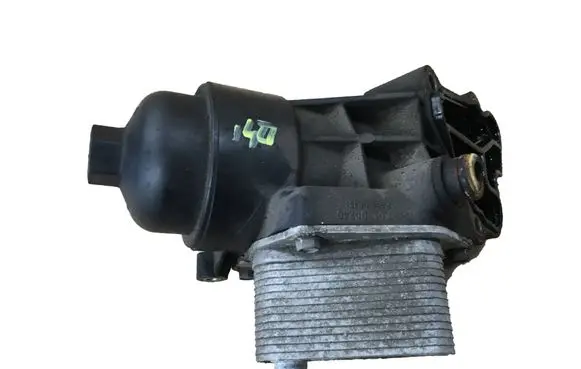 Hyundai i40 Engine oil radiator 264002A900