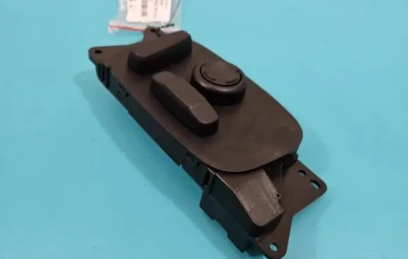 Land Rover Discovery Sport Seat control switch FK72-14B566-DB IMPRK1359106