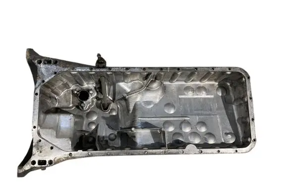 Mercedes-Benz E W211 Oil sump R6470140502 A6470140502 2.7D