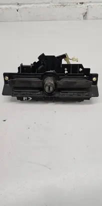 Audi A3 S3 8L Tailgate/trunk/boot exterior handle 4B0827565 8D9827565