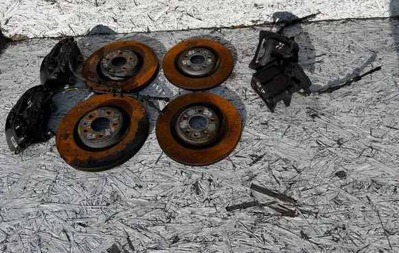 Audi Q5 SQ5 Brake discs and calipers set 