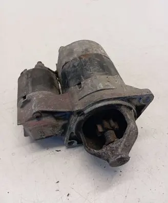 Mercedes-Benz A W168 Starter motor 0051212101 D7E18
