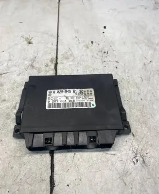 Mercedes-Benz E W211 Parking PDC control unit/module A0295456132 033M062M 0263004048