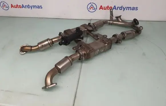 BMW 7 E38 EGR valve cooler 2248528 11712248528