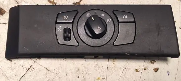 BMW 5 E60 E61 Light switch 6953735 33290403 14925