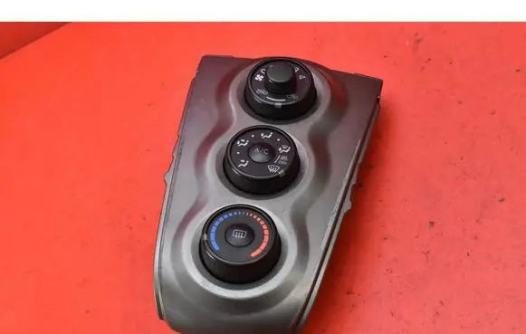 Toyota Yaris Climate control unit 554060D190