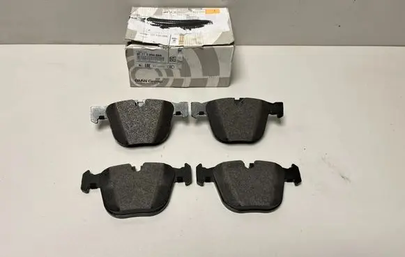 BMW 1 E82 E88 Brake pads (rear) 2284685