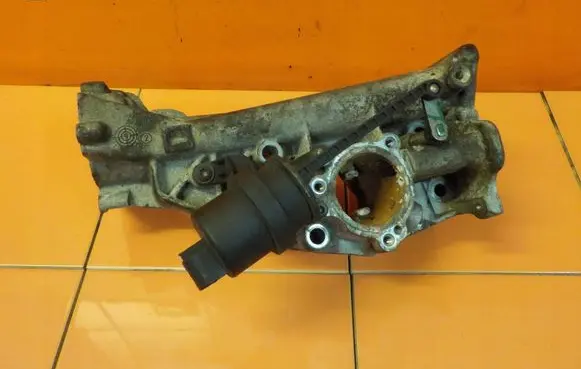 Opel Insignia A Other engine bay part 45M1