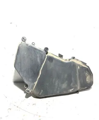 Volkswagen Touareg II Fuse box cover 7L0937576B