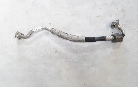 Air conditioning (A/C) pipe/hose