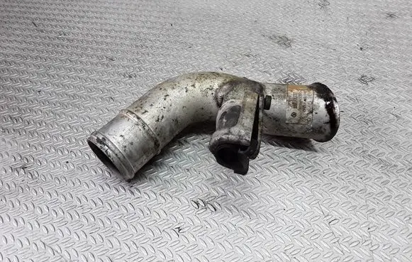 Volkswagen Golf Plus Engine coolant pipe/hose