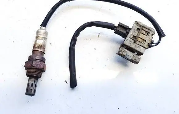 Mercedes-Benz A W169 Lambda probe sensor A0035428118