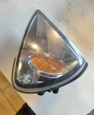 Toyota Avensis T220 Front indicator light 8152005030