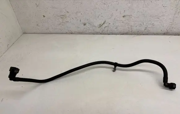 Volvo S60 Fuel line pipe 
