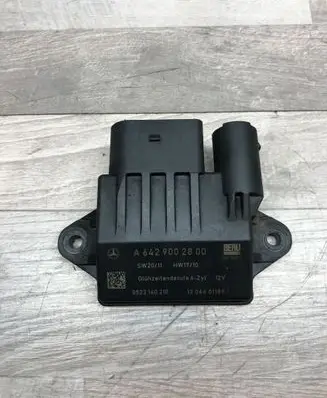 Mercedes-Benz R W251 Glow plug pre-heat relay A6429002800 12046011891 0522140210