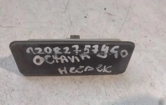 Skoda Octavia Mk2 (1Z) Tailgate/trunk/boot exterior handle 1Z0827574C