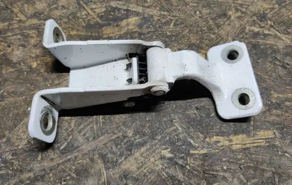 Mercedes-Benz Citan W415 Loading door lower hinge KL1312A