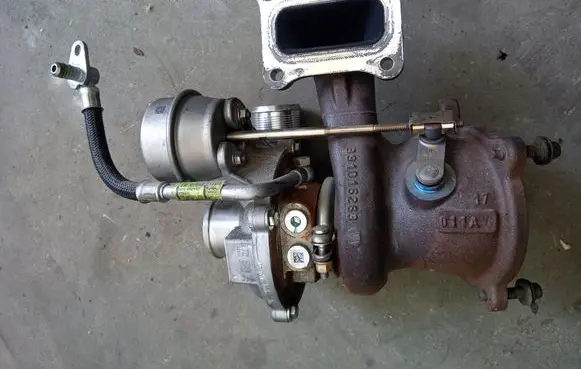 Ford Kuga II Turbo F1FG6K682AB
