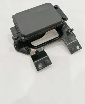 Volvo S60 Distronic sensor radar 31381556 G2611