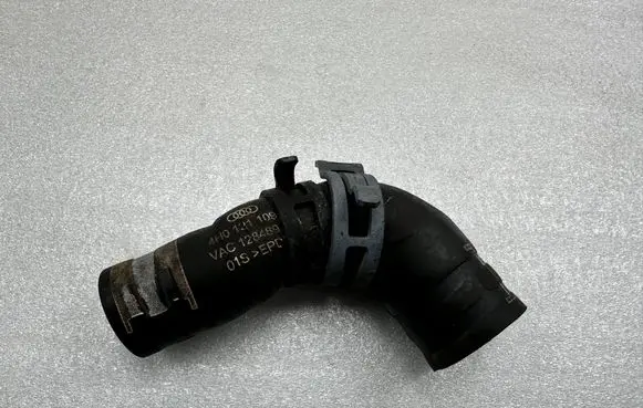 Audi A8 S8 D4 4H Air intake hose/pipe 4H0121109