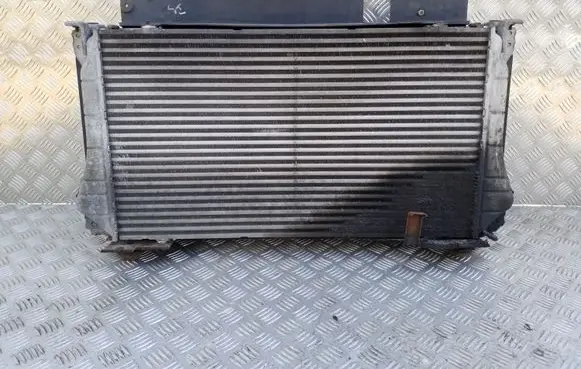Toyota Verso Radiator set JD1271003520 MF4221343082