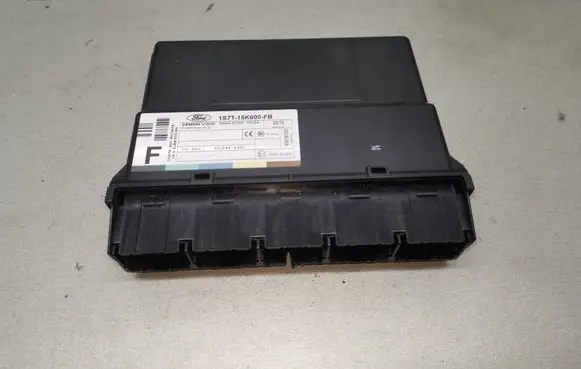 Ford Focus Comfort/convenience module 1S7T15K600FB