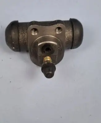 Citroen Xsara Rear brake cylinder 4402A2