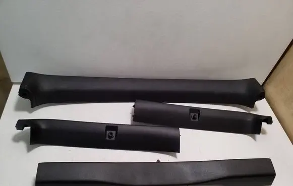 Polestar 2 Tailgate/trunk upper cover trim 32205634 31693101 31693097