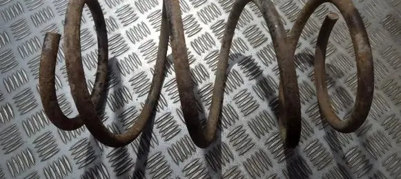 Chrysler Voyager Front coil spring