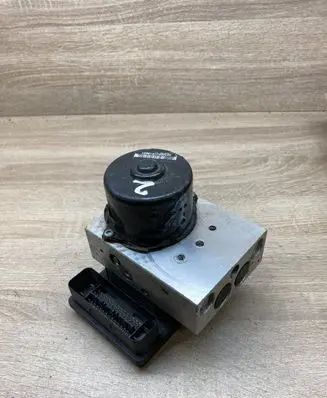 Land Rover Freelander ABS Pump 00008327E1 10092508513 10020403554