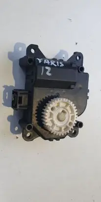 Toyota Yaris A/C air flow flap actuator/motor 
