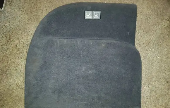 Trunk/boot side trim panel