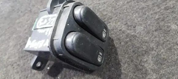 Mazda Xedos 6 Windscreen/window heater switch