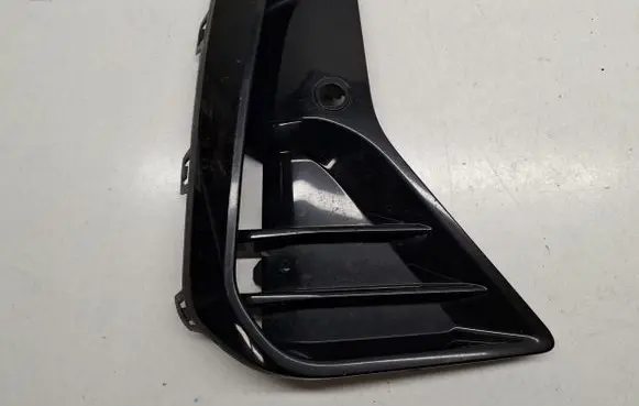 BMW X5 G05 Front bumper lower grill 8081202 51118081202