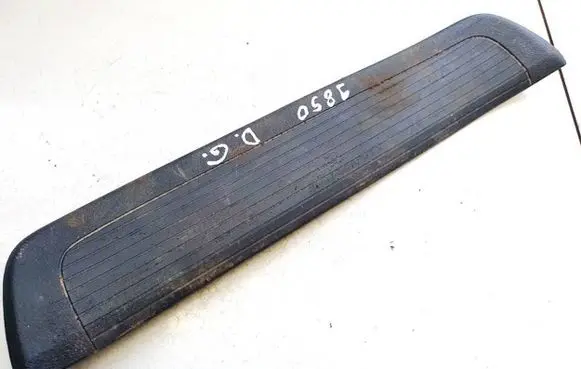Honda FR-V Rear sill trim cover 84212sjd0030 84212-sjd-0030