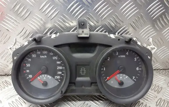 Renault Megane II Tachometer 8200364588