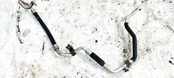 Hyundai Santa Fe Air conditioning (A/C) pipe/hose