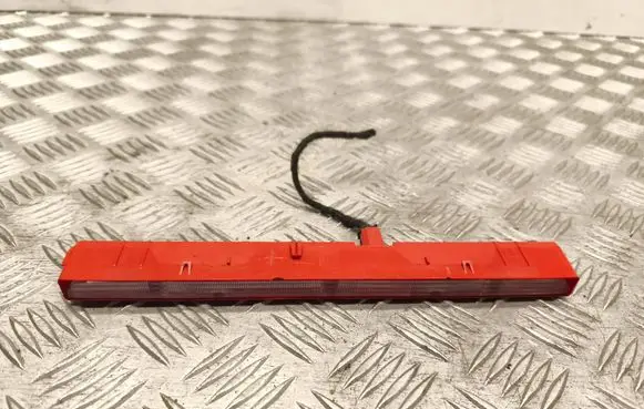 Ford Focus Third/center stoplight D07LF