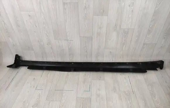 Tesla Model X Sill 103421900B