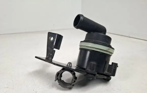 Audi A4 S4 B8 8K Electric auxiliary coolant/water pump 03L121093A