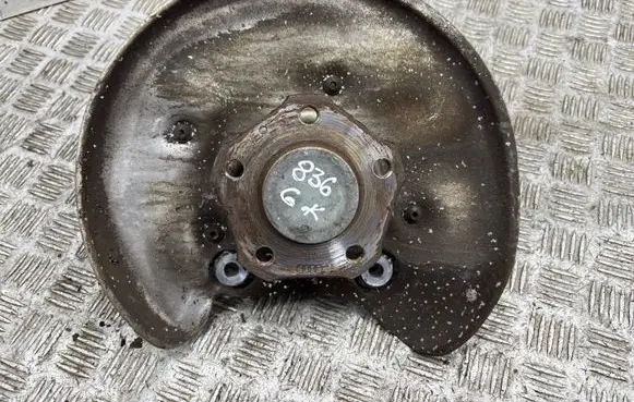 Audi A4 S4 B9 Rear wheel hub