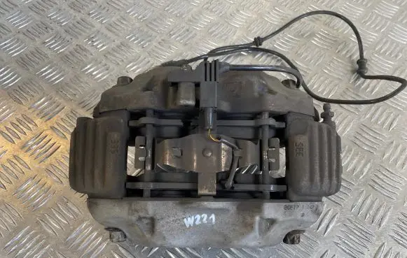 Mercedes-Benz S W221 Front brake caliper