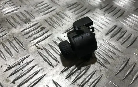 Renault Laguna I Wing mirror switch 7700808035