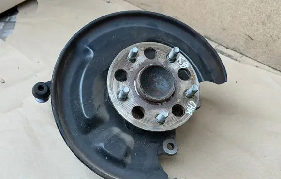 Toyota C-HR I Rear wheel hub 89544F4010