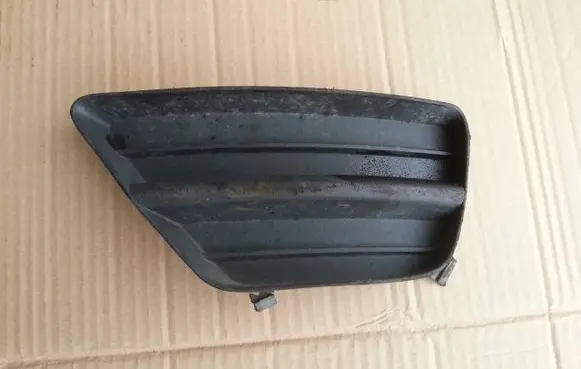 Ford Galaxy Front fog light trim/grill 