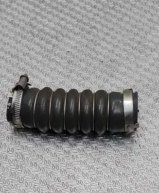 Ford Fiesta Intercooler hose/pipe H1B16C646BA