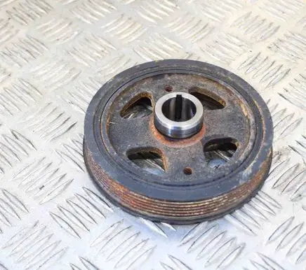 Toyota Verso-S Crankshaft pulley 00914G