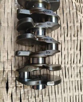 Audi A4 S4 B8 8K Crankshaft 06HN