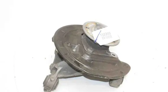 Mercedes-Benz EQA Rear wheel hub